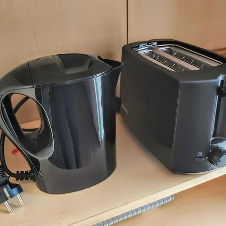 Modern Cozy Apartment, Neighborhood, Good Connectivity Apartment Duisburg