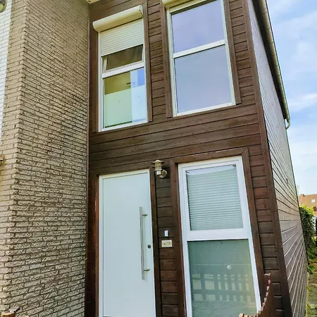 Modern Cozy Apartment, Neighborhood, Good Connectivity Apartment