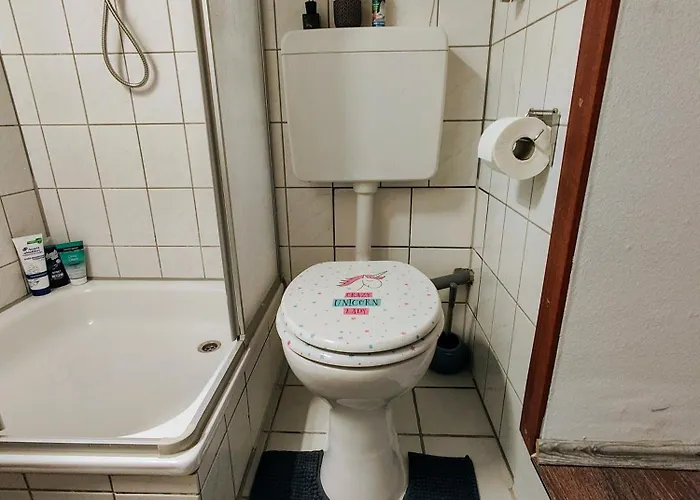 Modern Cozy Apartment, Neighborhood, Good Connectivity