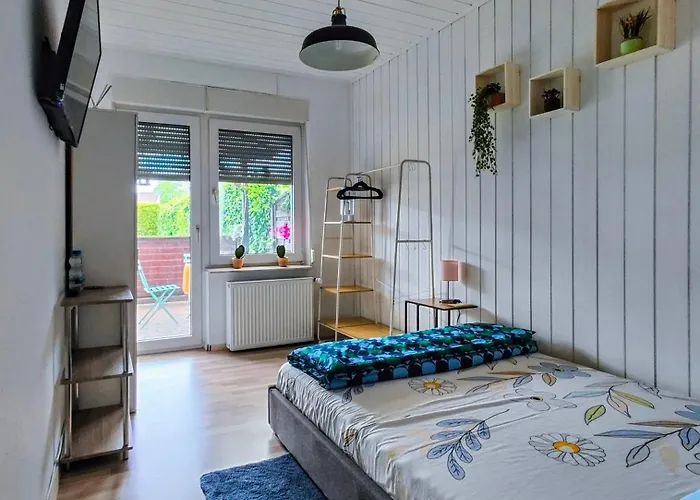 Lejlighed Modern Cozy Apartment, Neighborhood, Good Connectivity